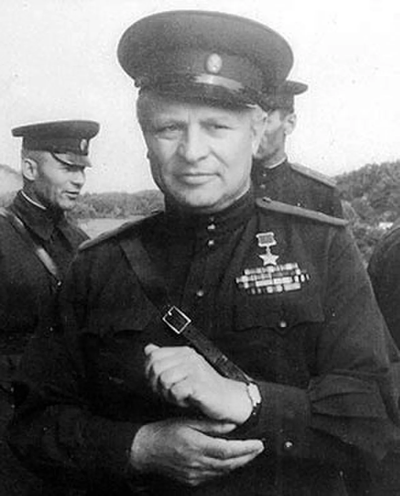 Porträt von Oleg Alexandrowitsch Lossik (1915–2012) – Gedenkseite