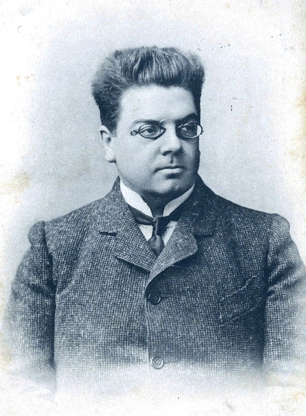 Porträt von Vasily Luzhsky (1869–1931) – Gedenkseite