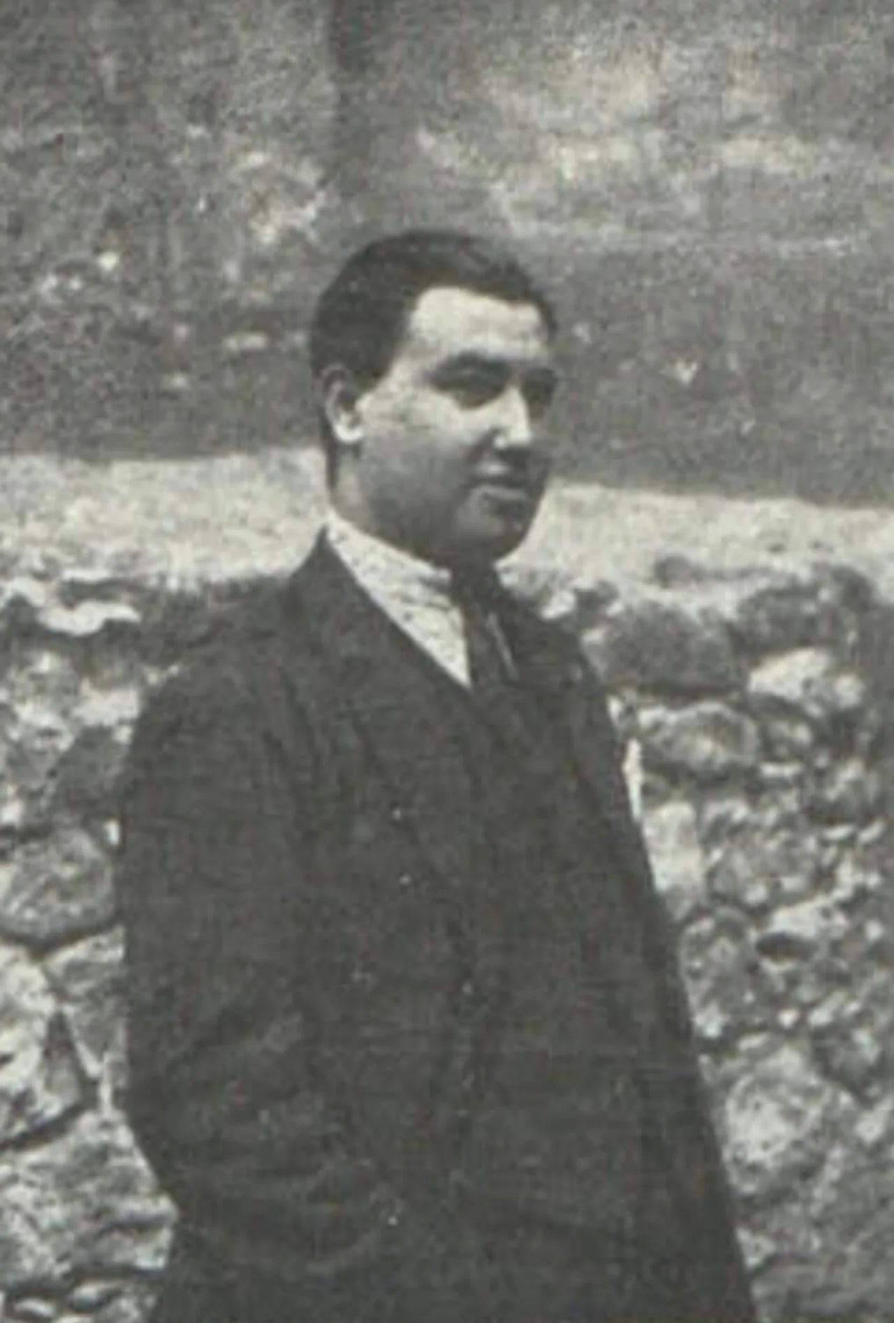Portrait of Manuel Llano (1898–1938) – memorial page