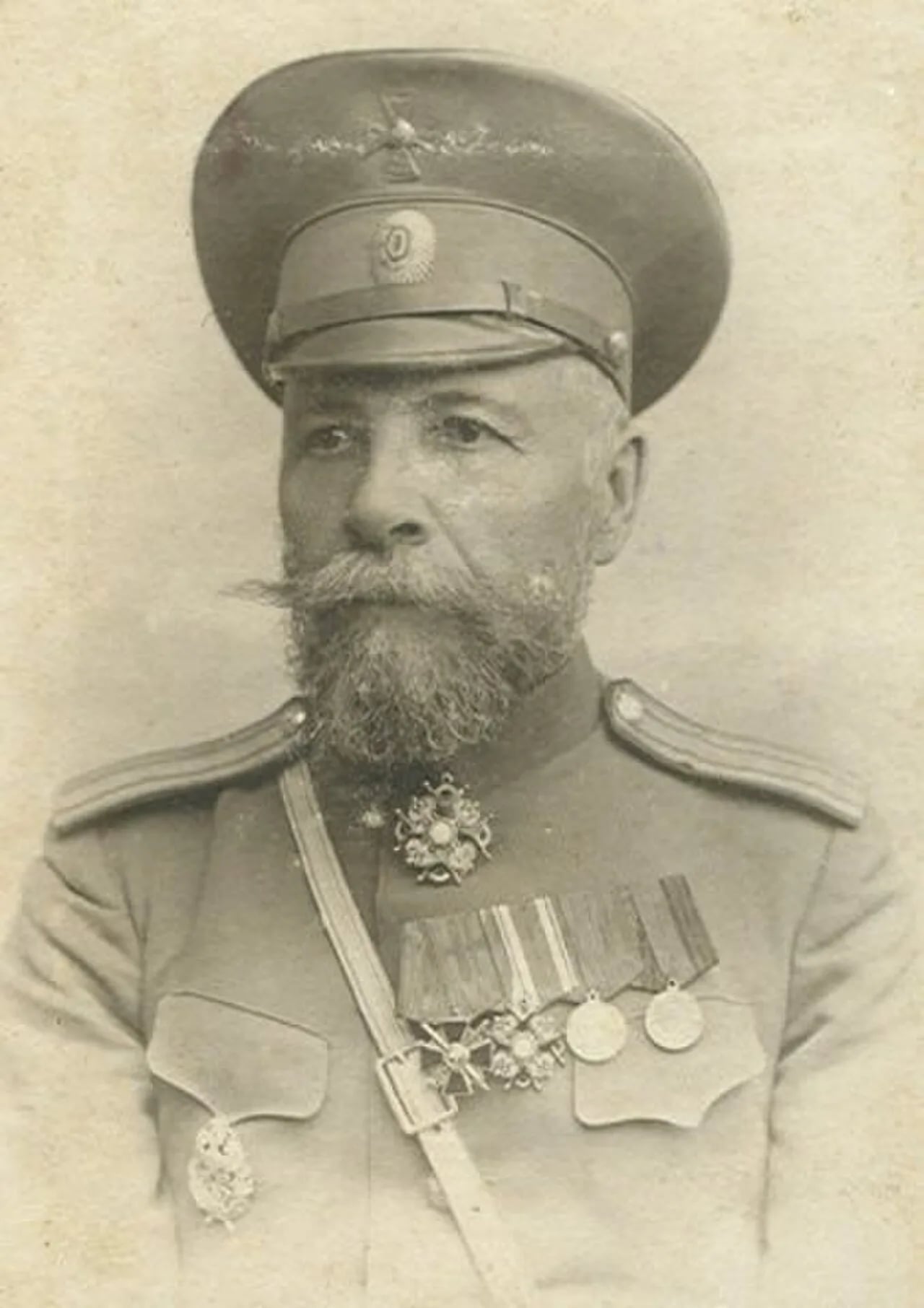 Porträt von Konstantin Konstantinowitsch Magnizki (1859–1916) – Gedenkseite