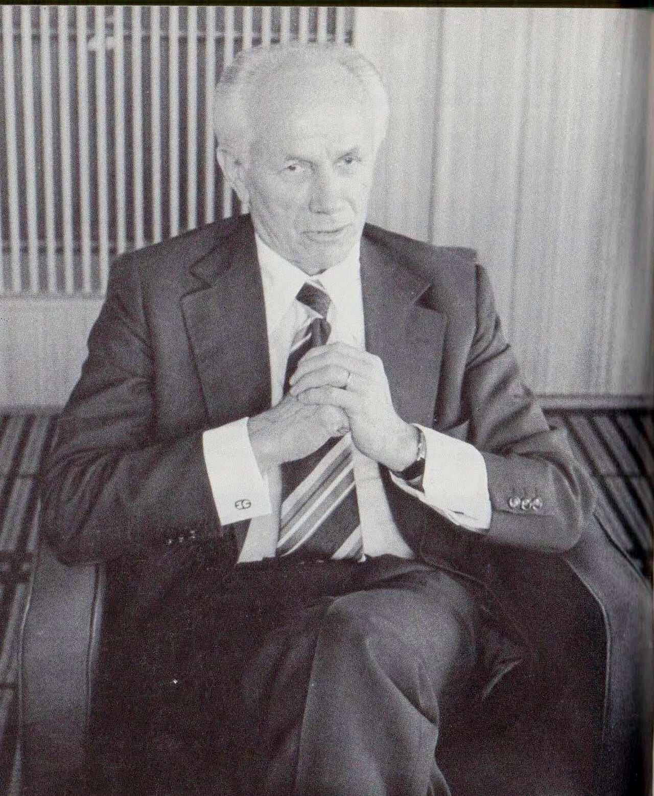 Porträt von Olavi J. Mattila (1918–2013) – Gedenkseite