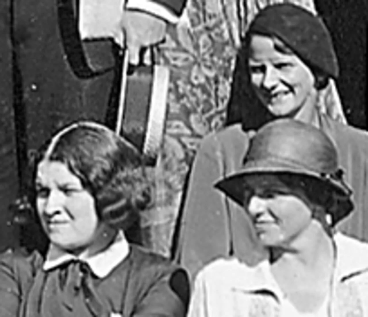 Portrait of Marion Elizabeth Stark (1894–1982) – memorial page