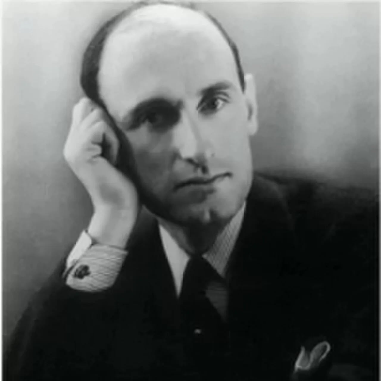 Portrait of Pierre Mauboussin (1900–1984) – memorial page