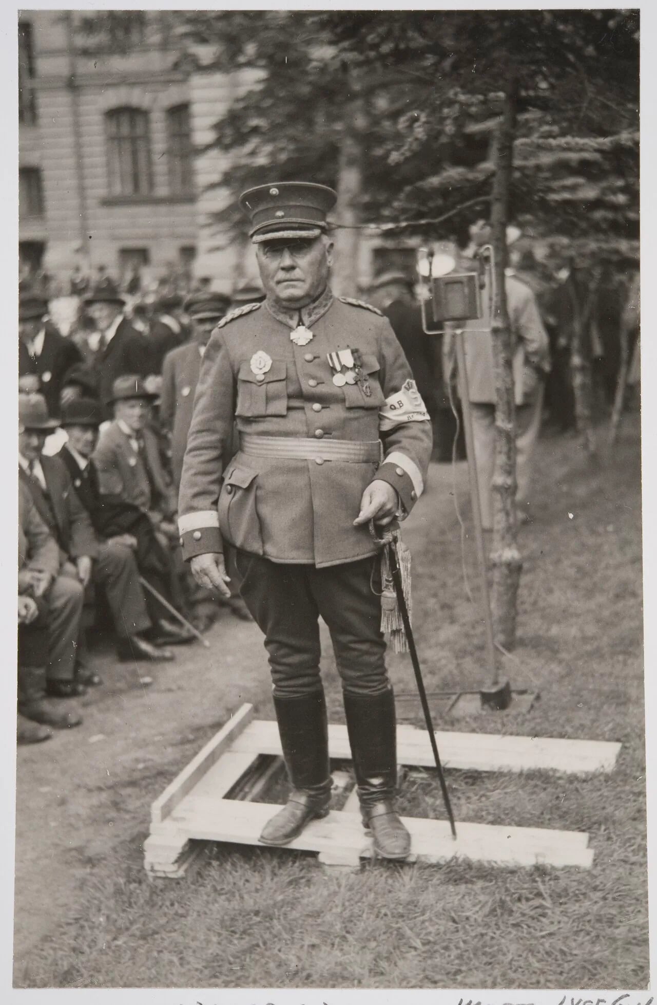 Porträt von Ivar Gulin (1857–1943) – Gedenkseite