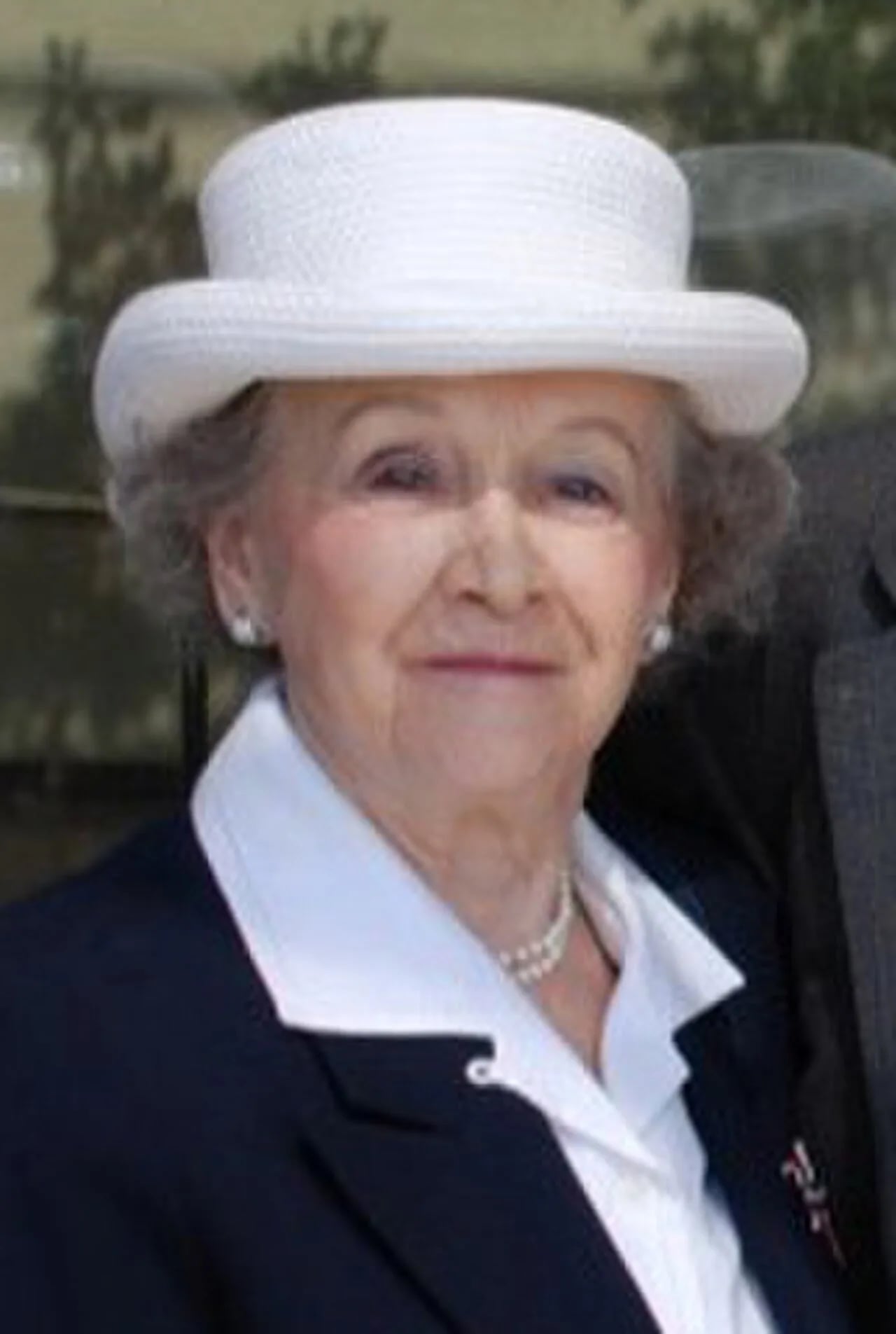 Portrait of Ermalee Hickel (1925–2017) – memorial page