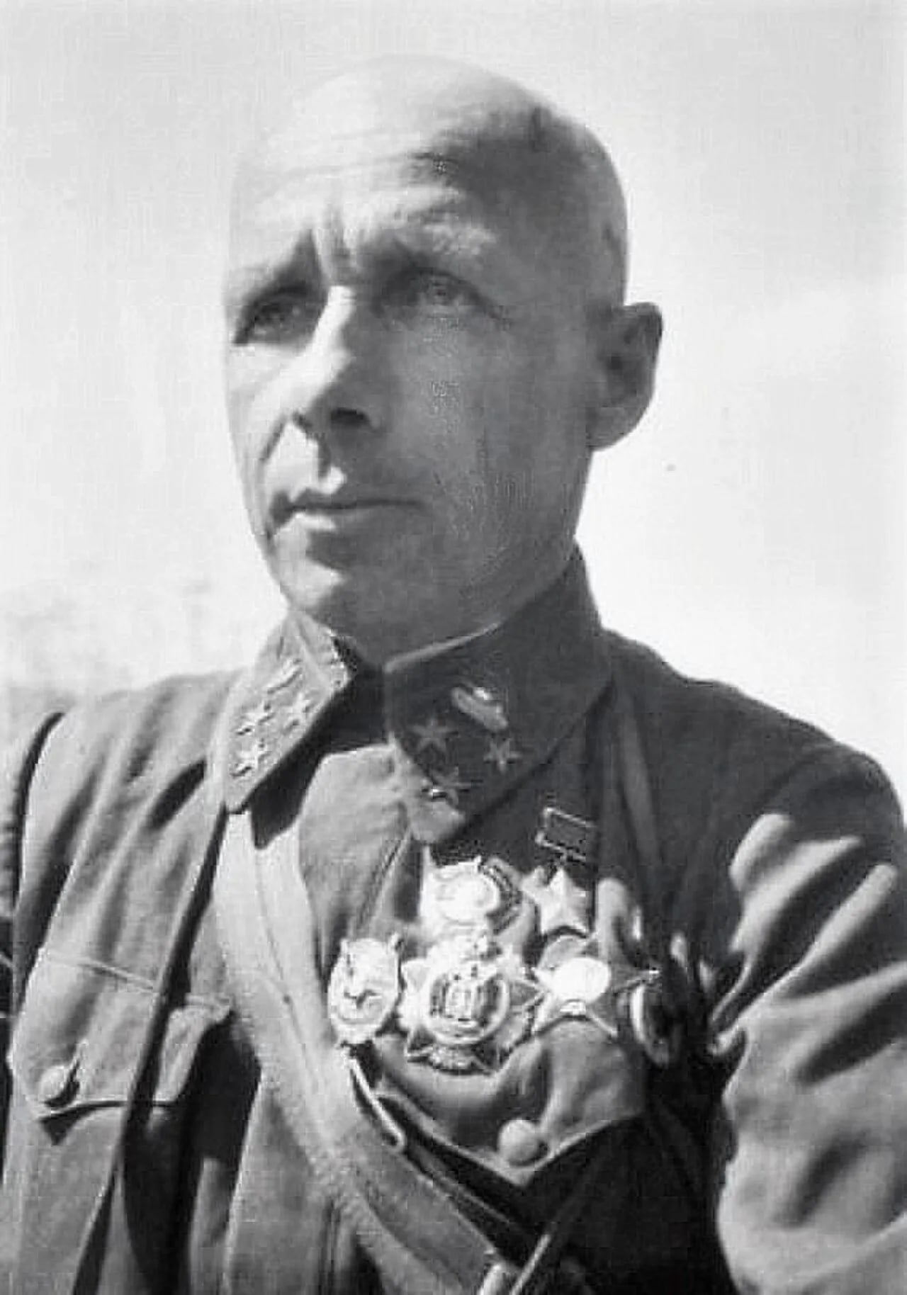 Porträt von Vasily Mishulin (1900–1967) – Gedenkseite