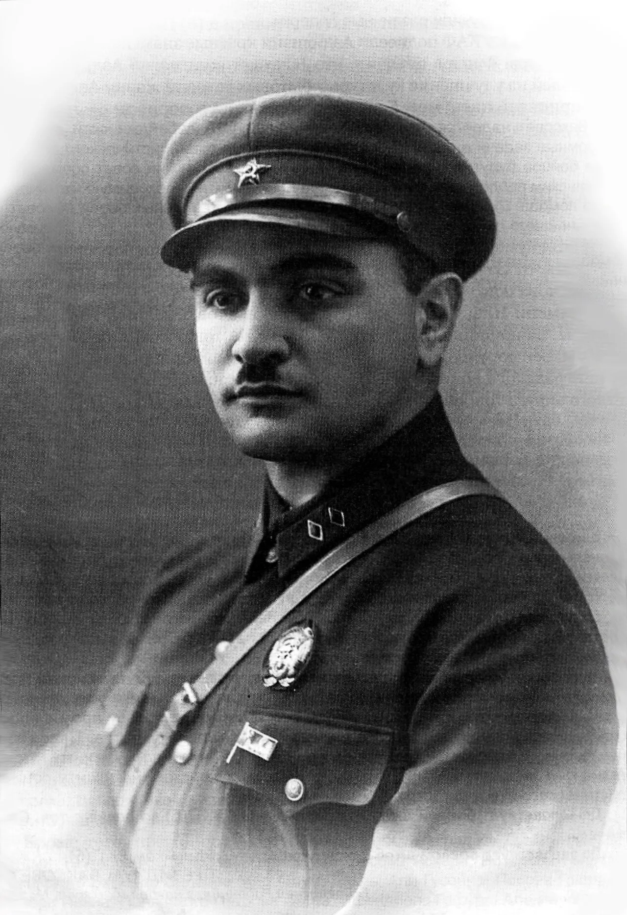Porträt von Cəmşid Naxçıvanski (1895–1938) – Gedenkseite