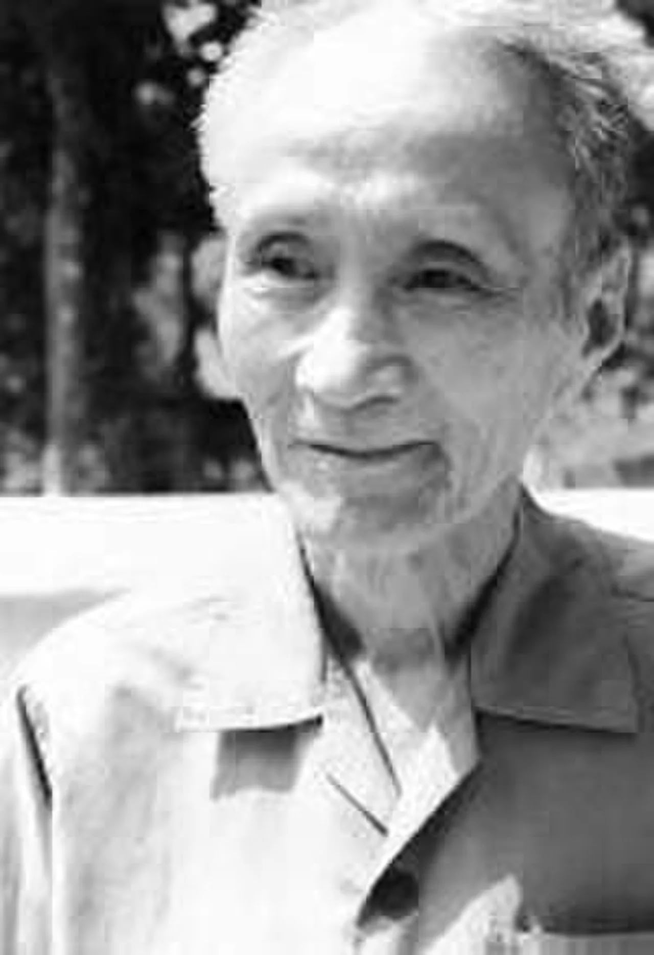Portrait of Nguyễn Khắc Viện (1913–1997) – memorial page