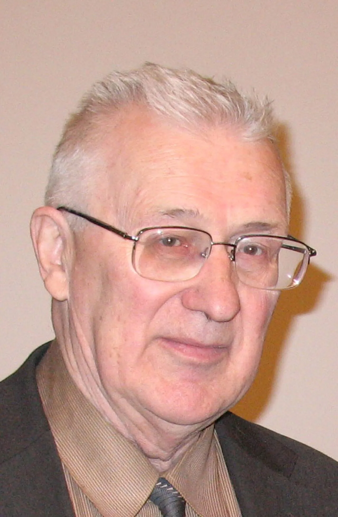 Portrait of Vladimir Neyland (1932–2023) – memorial page