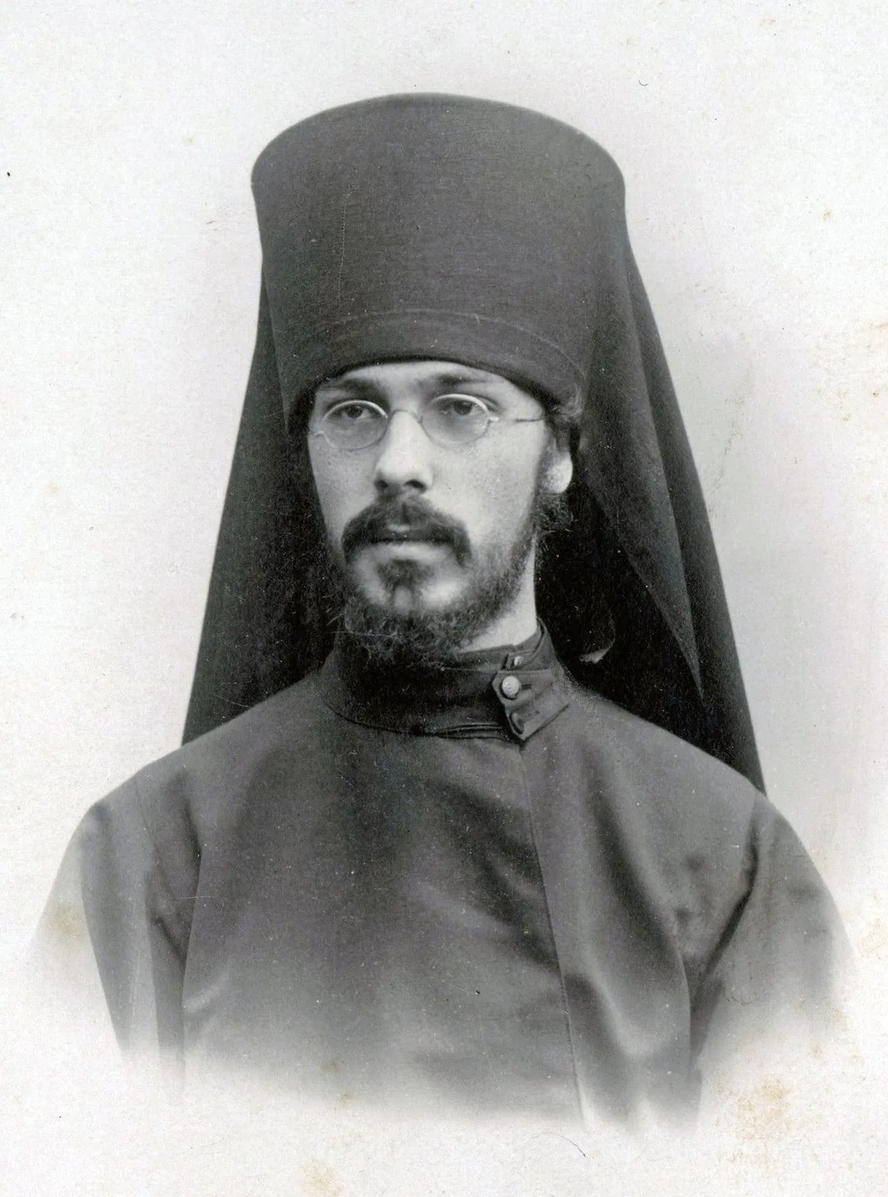 Porträt von Nikolaj Aleksandrovič Osipov (1875–1937) – Gedenkseite