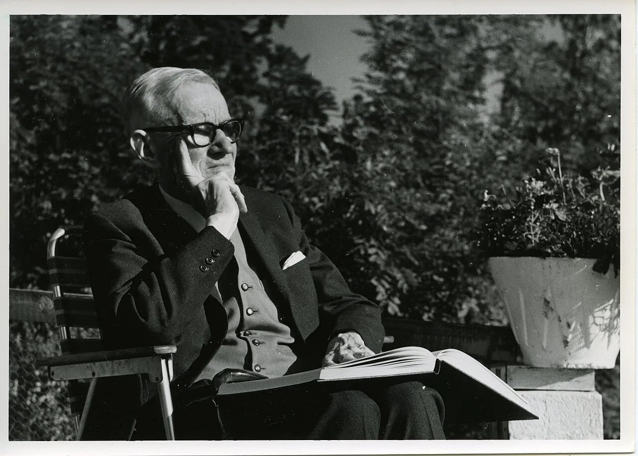 Porträt von Jaan Lattik (1878–1967) – Gedenkseite