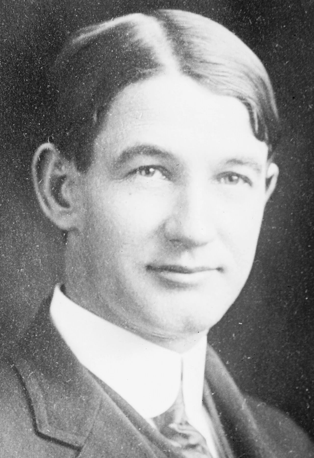 Porträt von Edmund Heller (1875–1939) – Gedenkseite