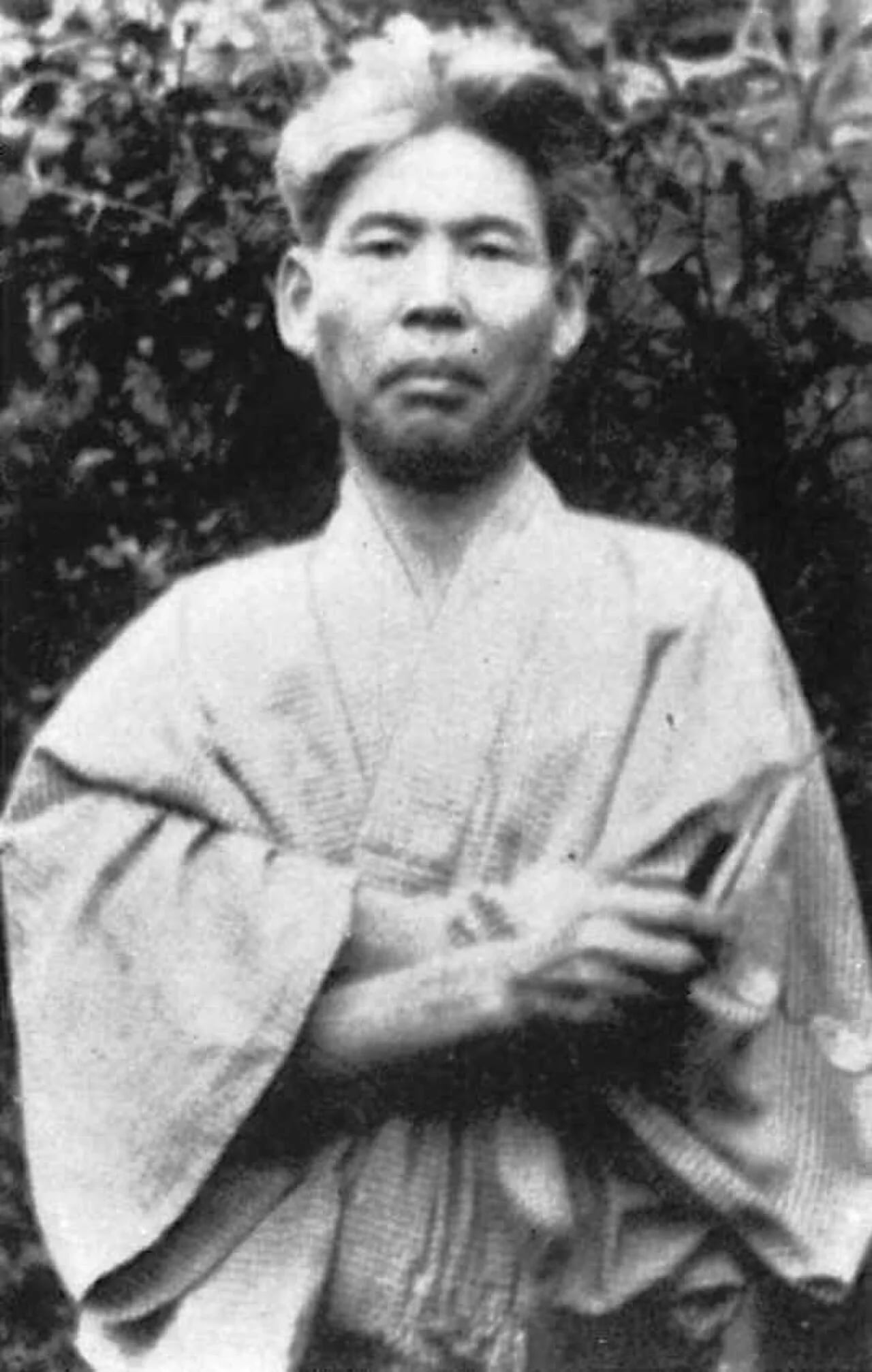 Portrait of Tokunaga Sunao (1899–1958) – memorial page
