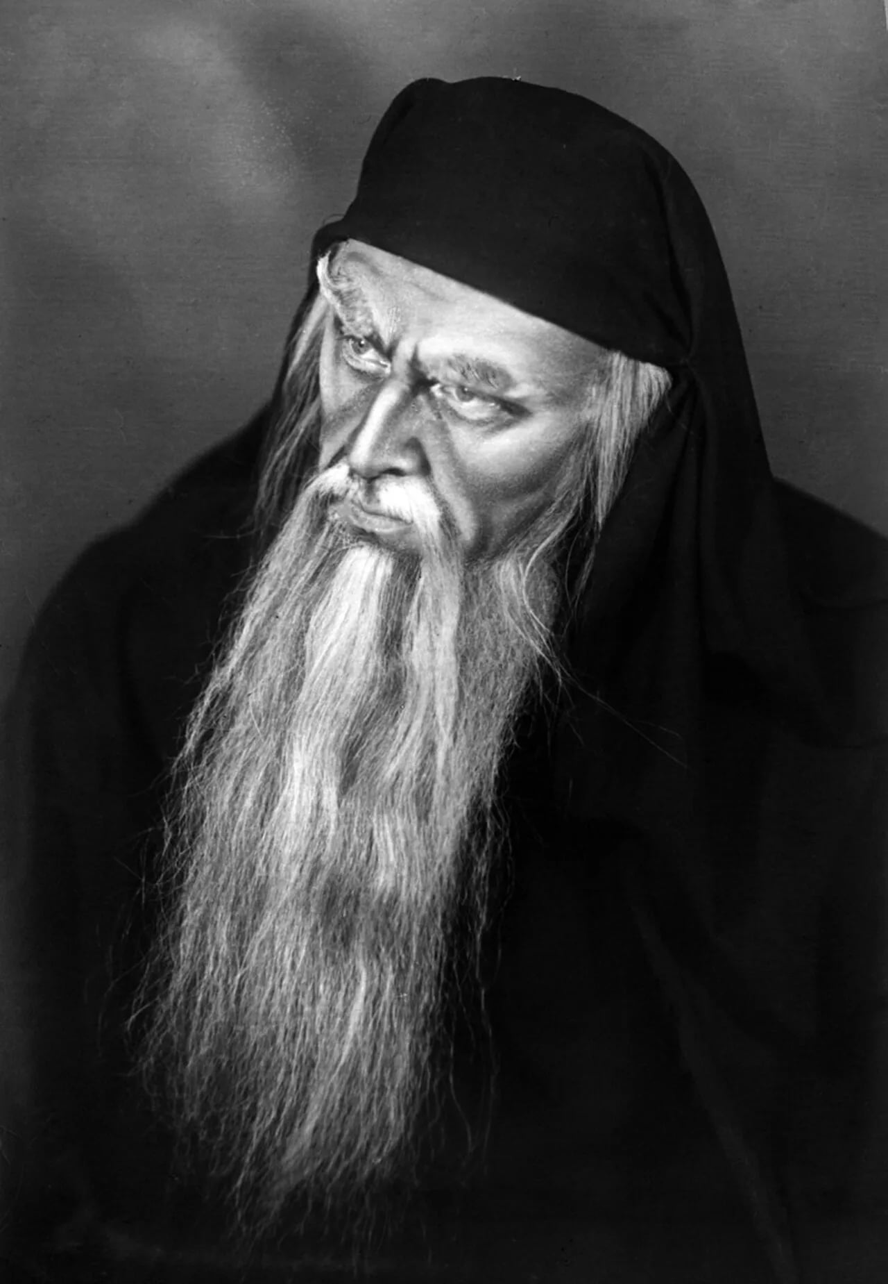 Portrait of Aleksandr P. Ognivcev (1920–1981) – memorial page