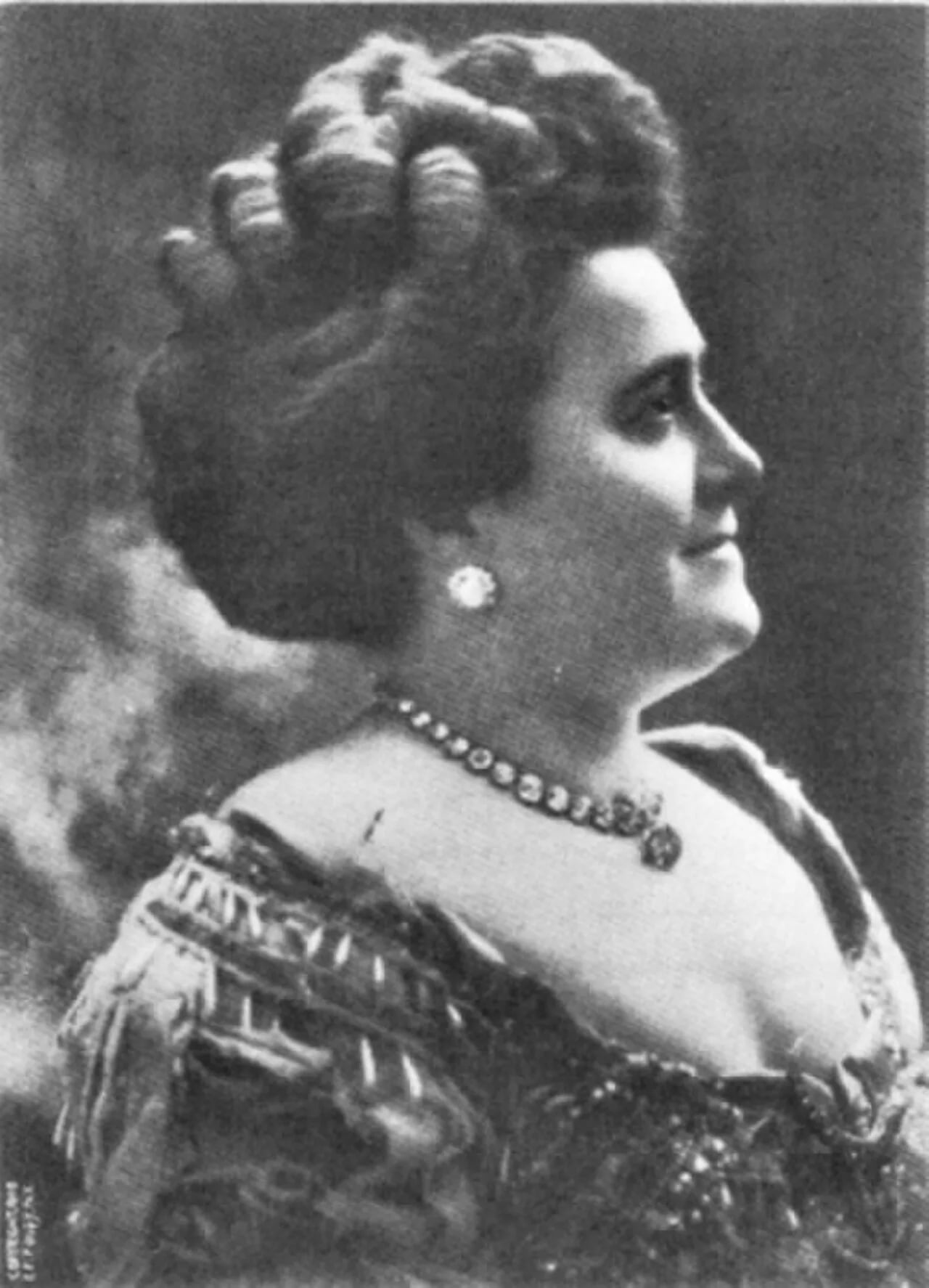 Portrait of Luisa Tetrazzini (1871–1940) – memorial page