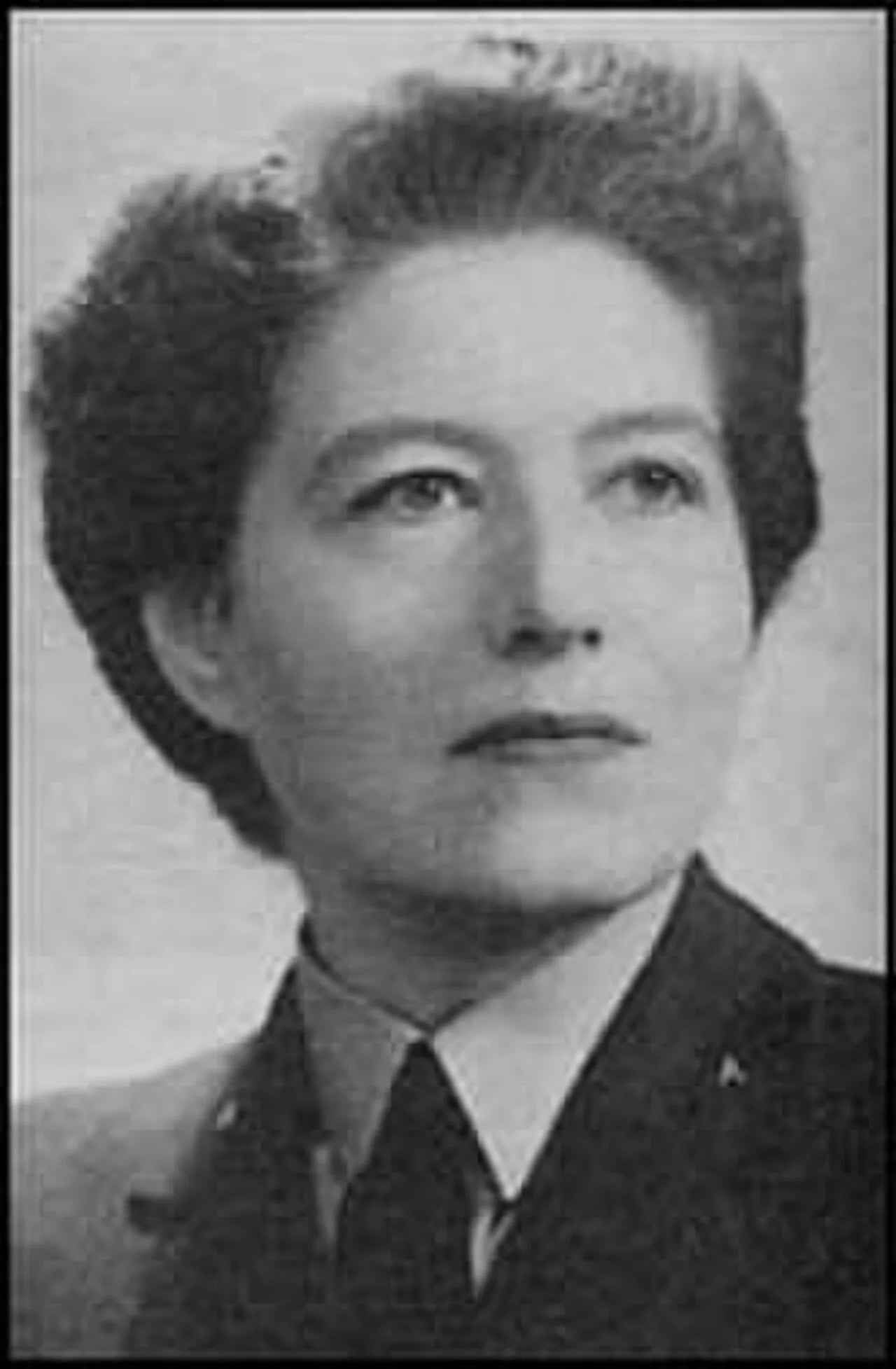 Portrait of Vera Atkins (1908–2000) – memorial page