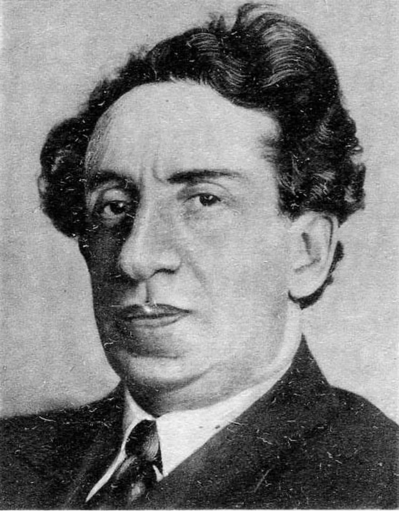 Portrait of Ariy Pazovsky (1887–1953) – memorial page