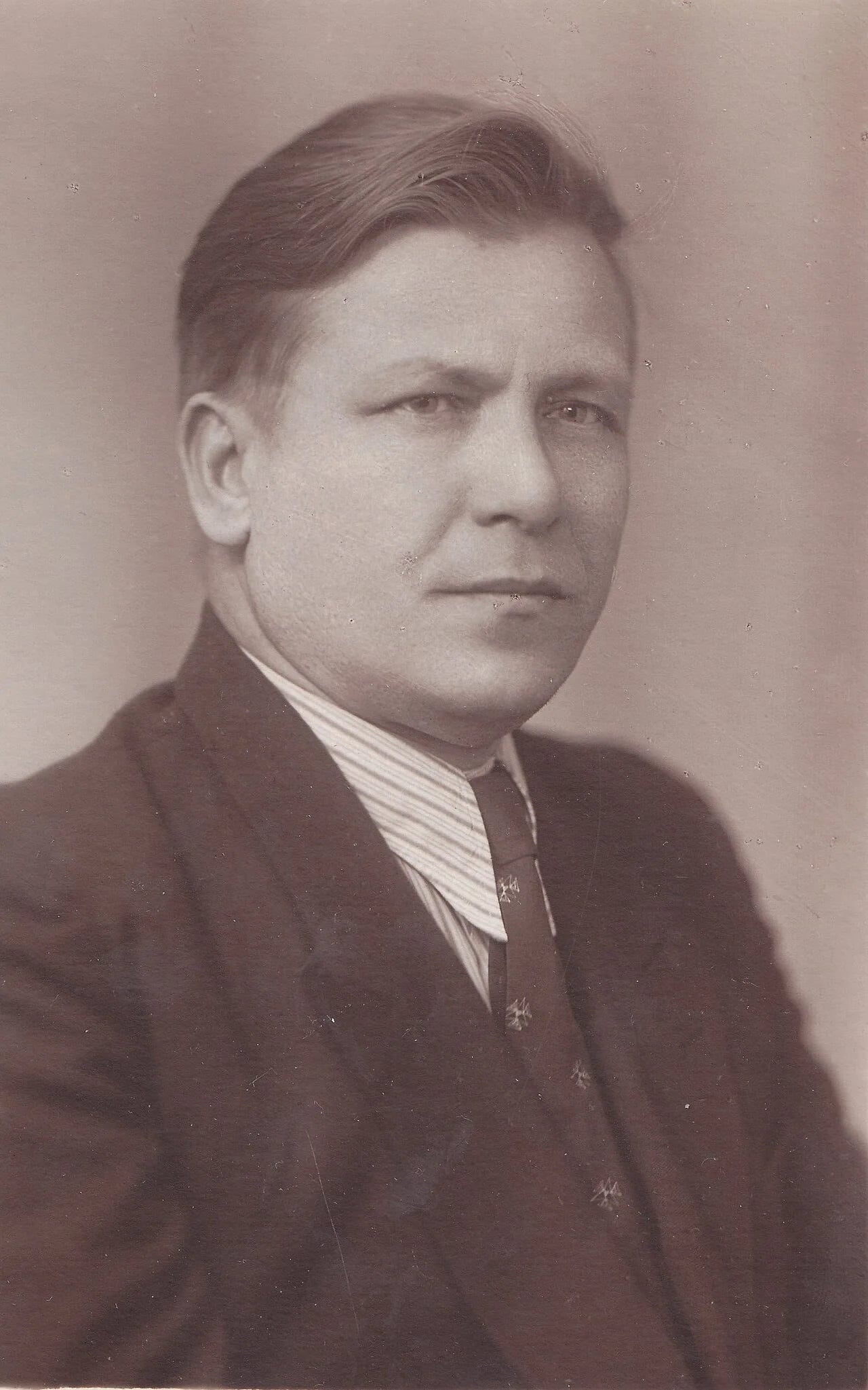 Portrait of Alexander Ivanovich Gruzdev (1908–1981) – memorial page