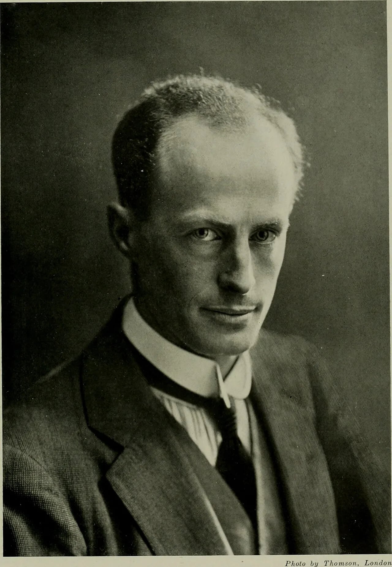 Porträt von Douglas Mawson (1882–1958) – Gedenkseite