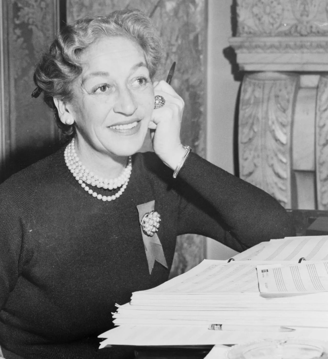 Porträt von Dorothy Fields (1905–1974) – Gedenkseite