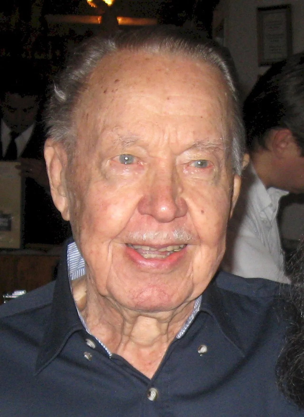 Porträt von Matti Mattson (1916–2011) – Gedenkseite