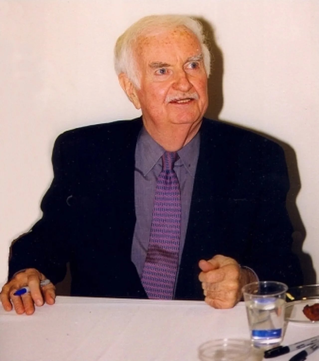 Porträt von Bob Keeshan (1927–2004) – Gedenkseite