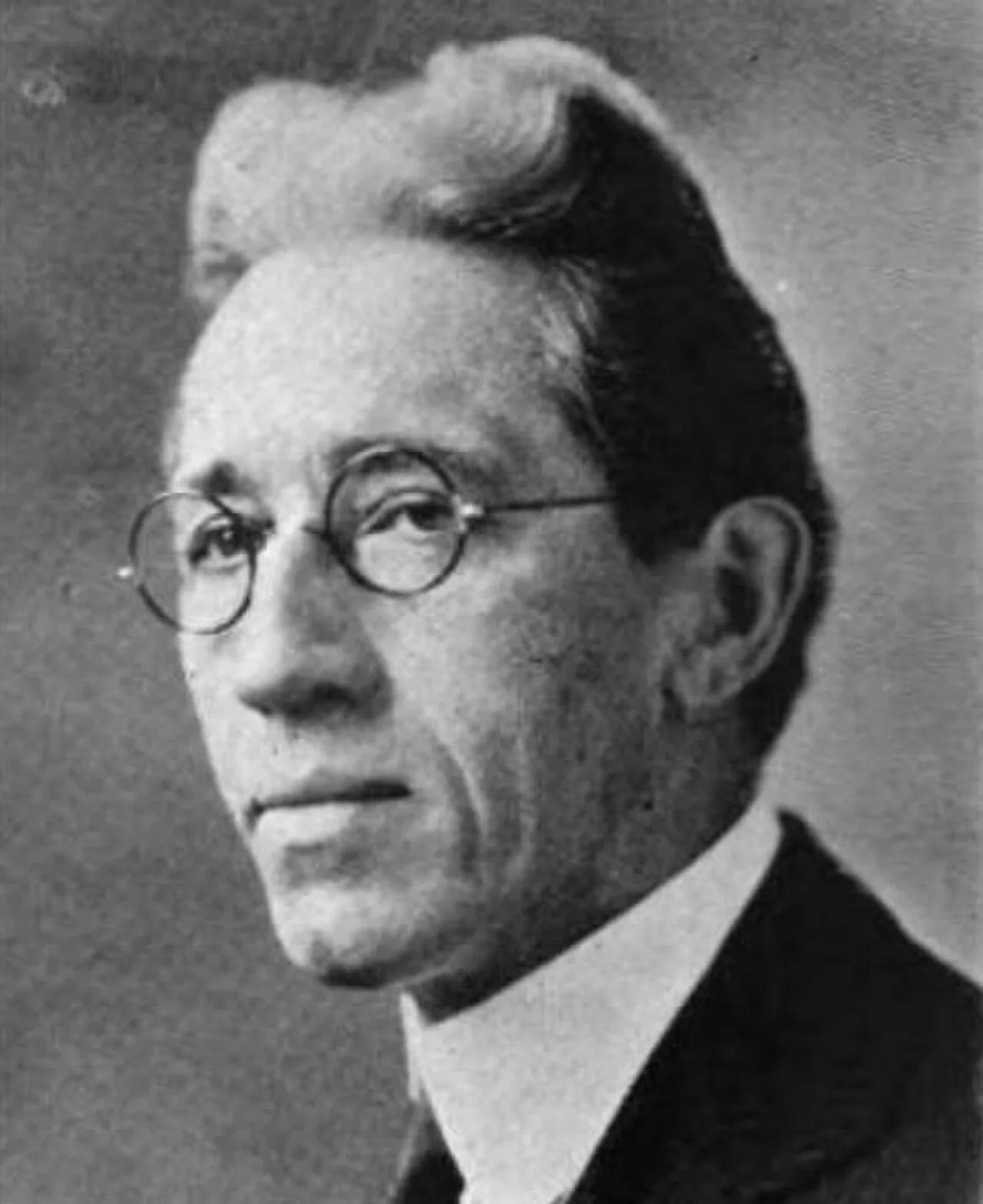 Porträt von P. H. Moynihan (1869–1946) – Gedenkseite