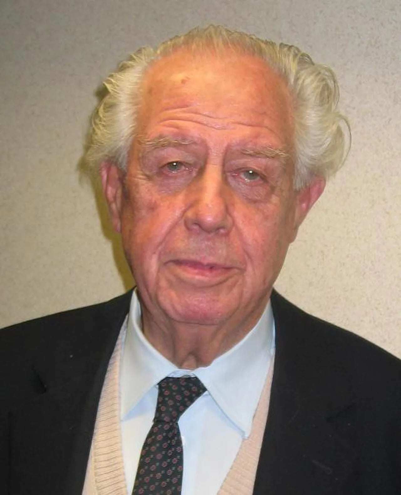 Porträt von Samo Hubad (1917–2016) – Gedenkseite
