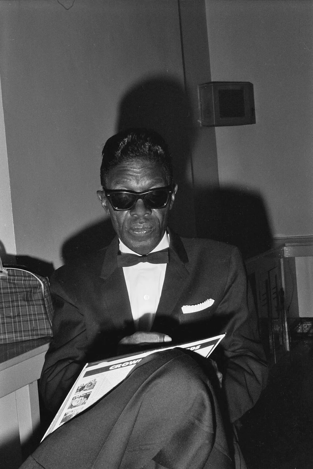 Portrait of Lightnin’ Hopkins (1912–1982) – memorial page