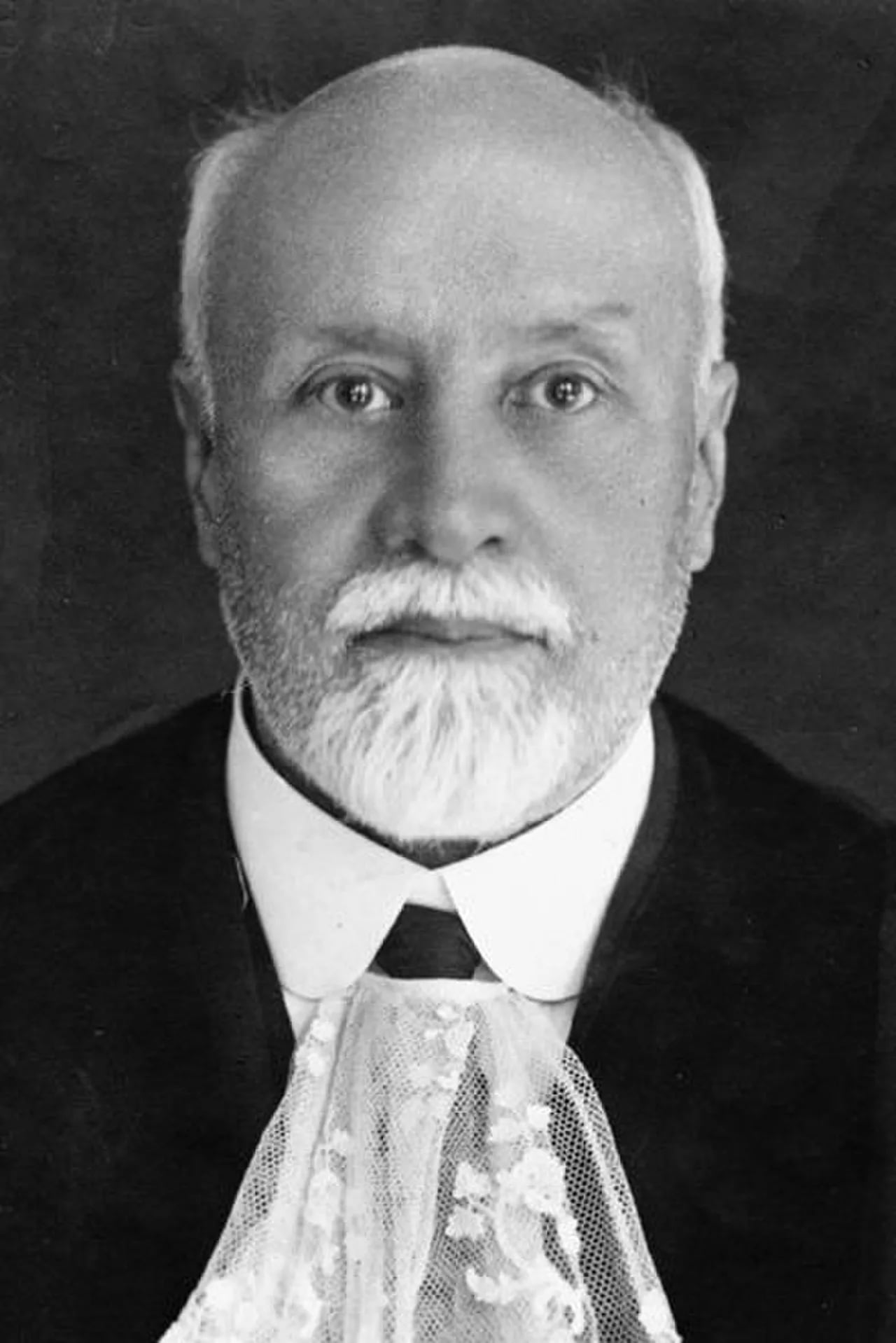 Porträt von Antonio Sánchez de Bustamante y Sirvén (1865–1951) – Gedenkseite