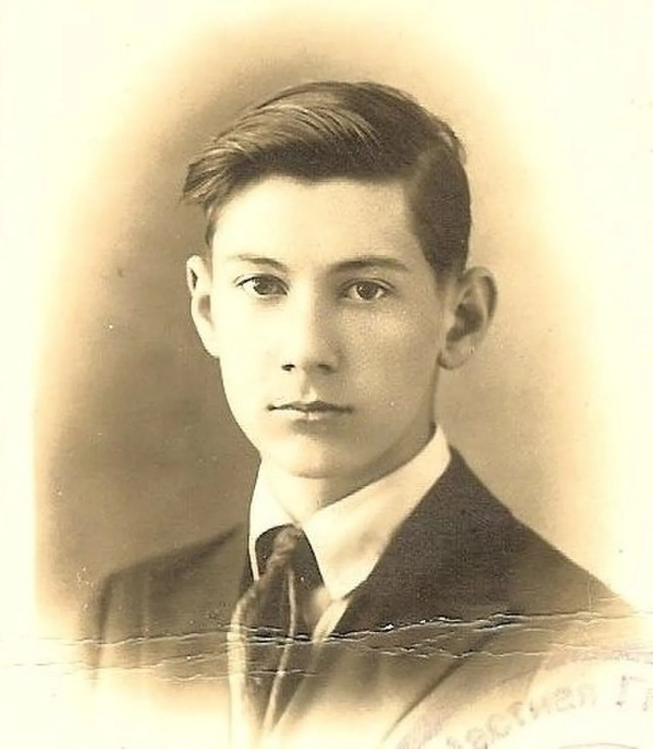 Portrait of Alexis Borison Abaza (1916–1994) – memorial page