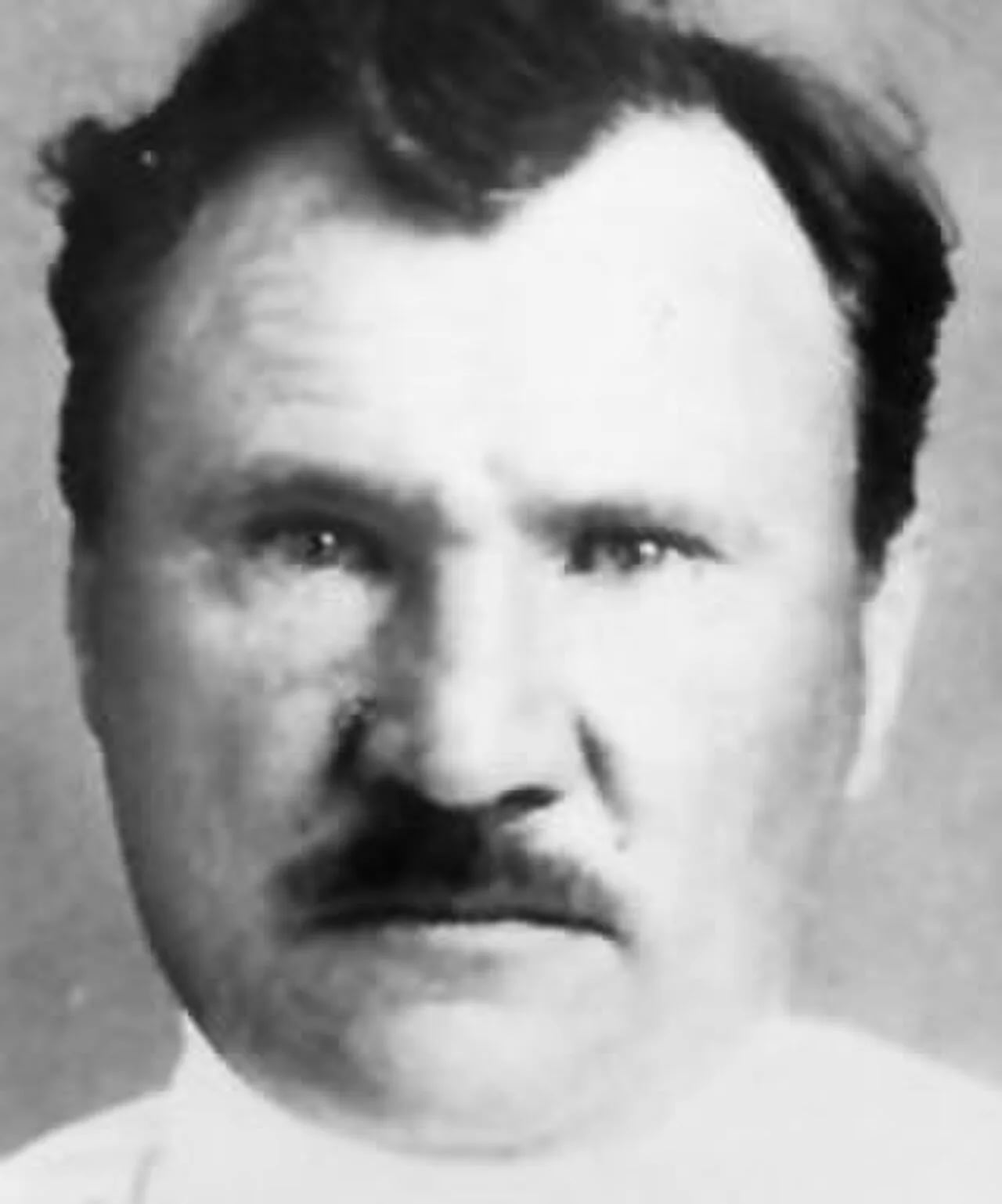 Portrait of Jan Wassiljewitsch Polujan (1891–1937) – memorial page