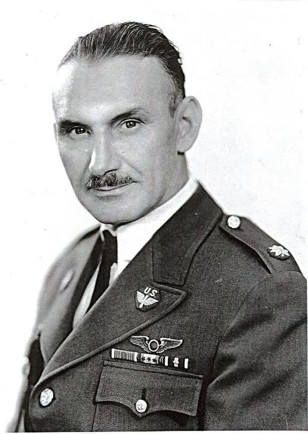 Portrait of Albert William Stevens (1886–1949) – memorial page