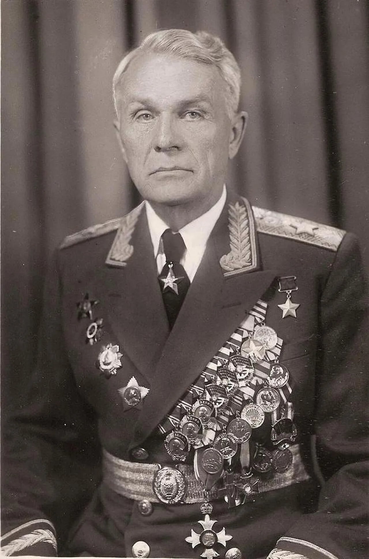 Portrait of Aleksey Proshlyakov (1901–1973) – memorial page