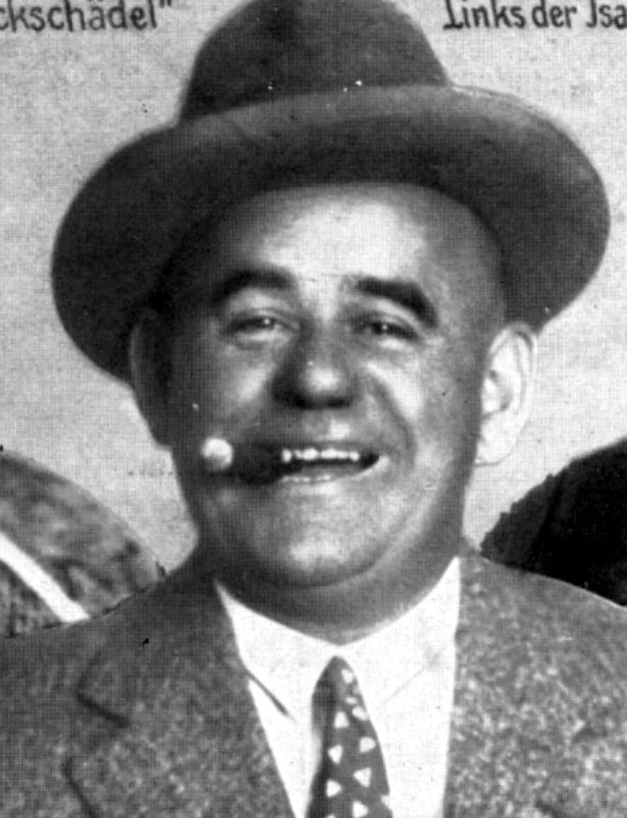 Portrait of Weiß Ferdl (1883–1949) – memorial page