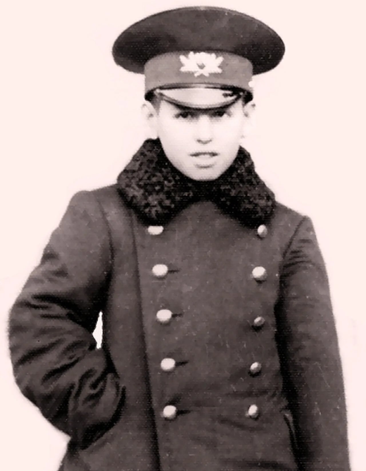 Portrait of Leonid Pustovalov (1902–1970) – memorial page