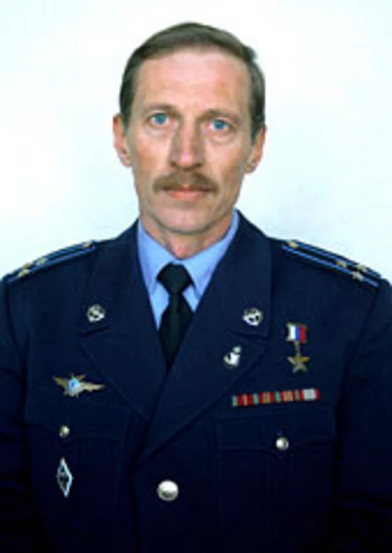 Portrait of Aleksandr Rayevsky (1957–2008) – memorial page