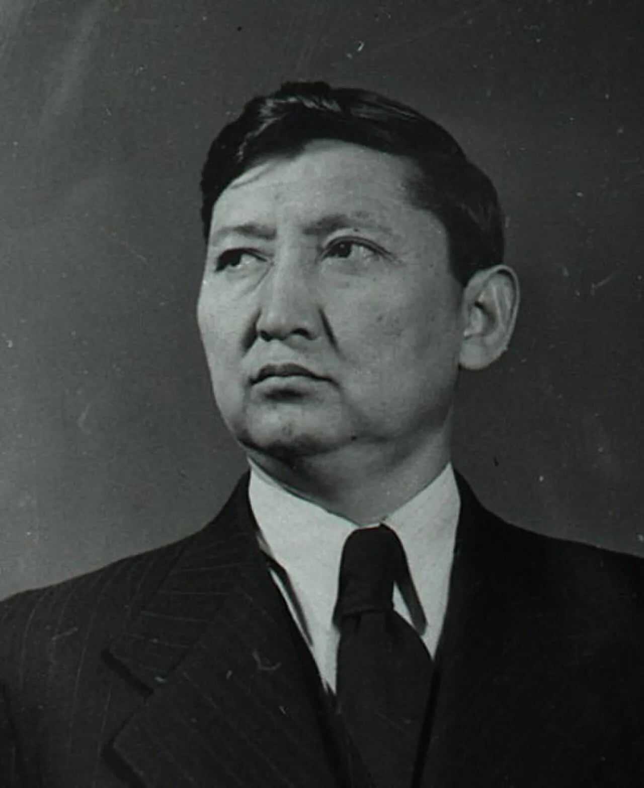 Portrait of Iskhak Razzakov (1910–1979) – memorial page
