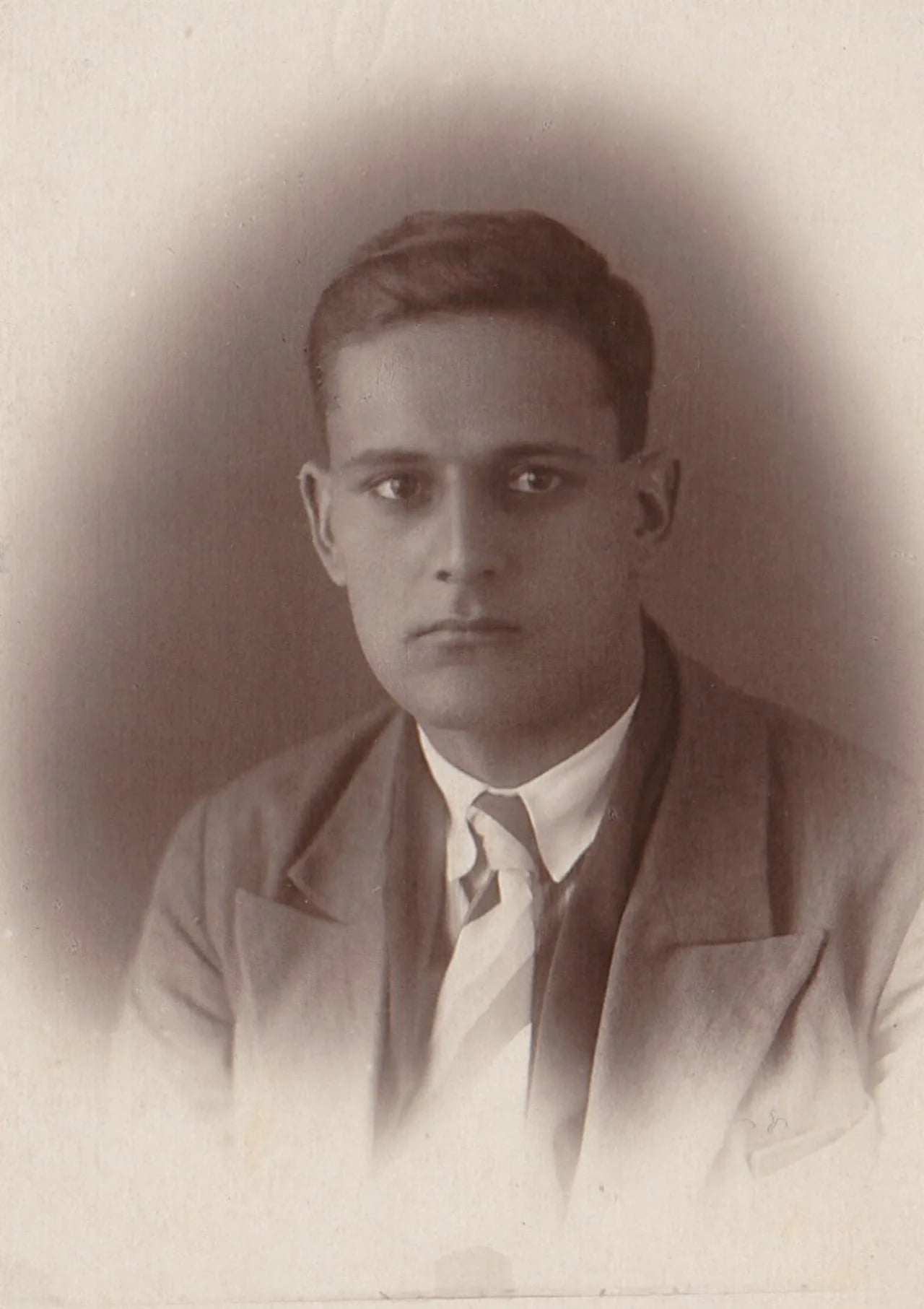 Portrait of Shamil Alievich Rasizadeh (1916–1993) – memorial page