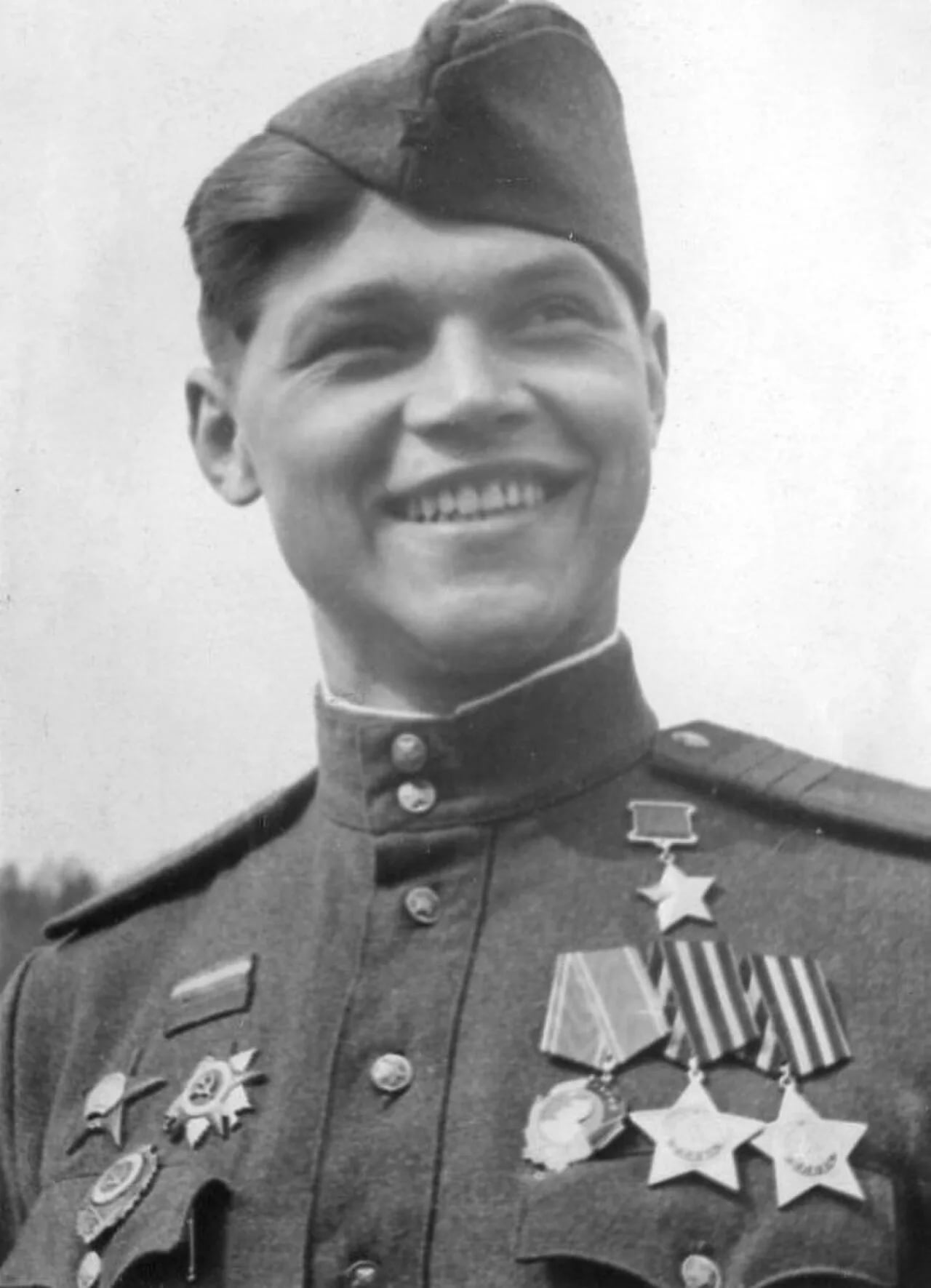 Porträt von Ivan Petrovich Romanov (1923–1995) – Gedenkseite