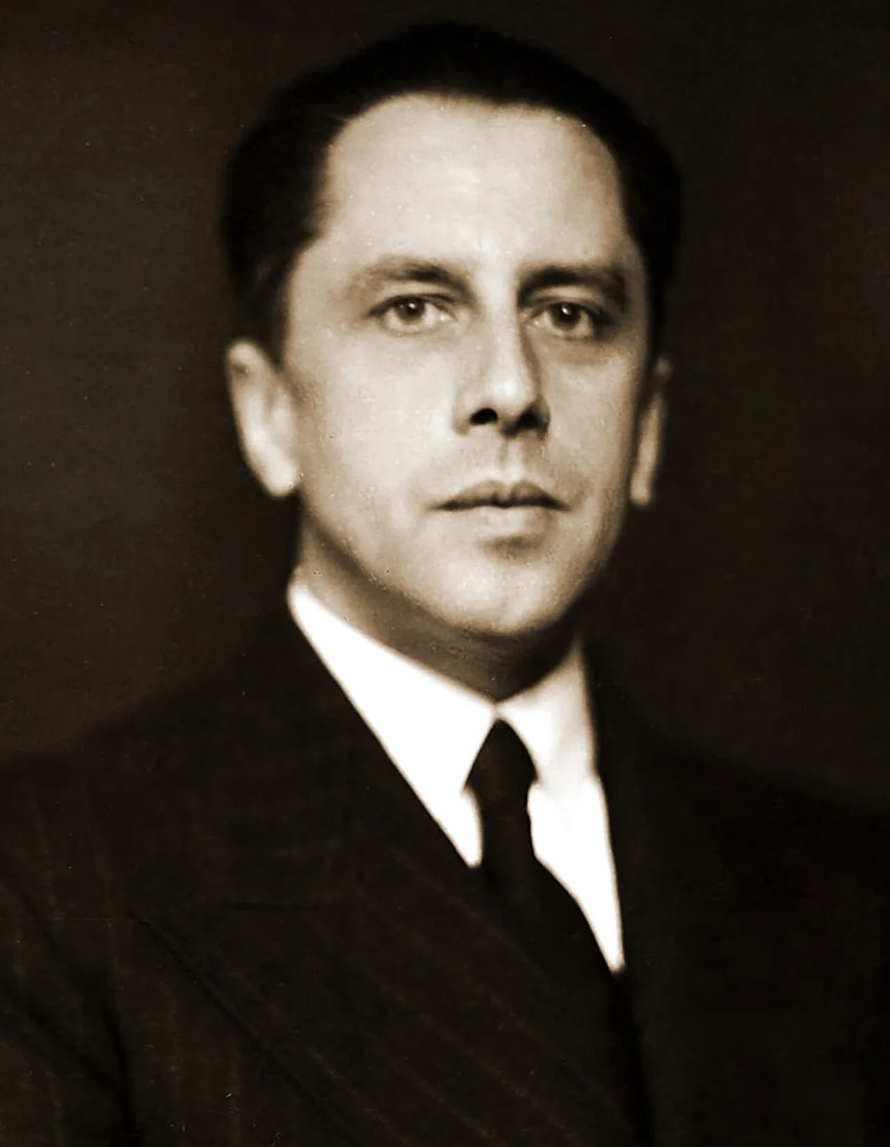 Portrait of Tadeusz Romer (1894–1978) – memorial page