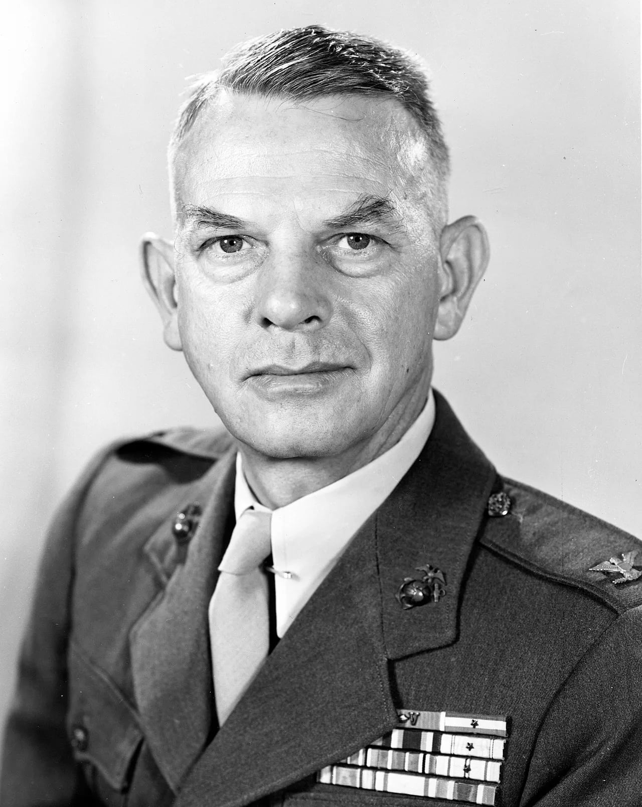 Portrait of Arthur T. Mason (1902–1980) – memorial page
