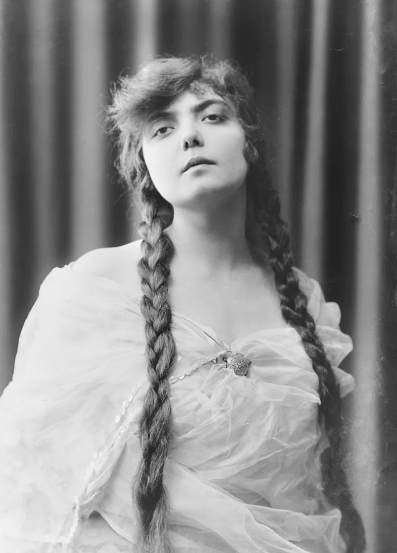 Porträt von Conchita Supervía (1895–1936) – Gedenkseite