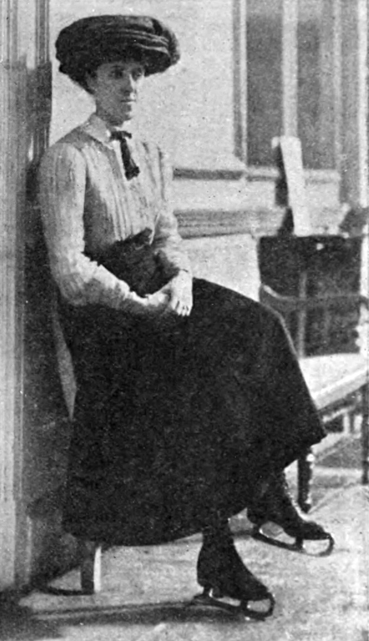 Portrait of Dorothy Greenhough-Smith (1882–1965) – memorial page