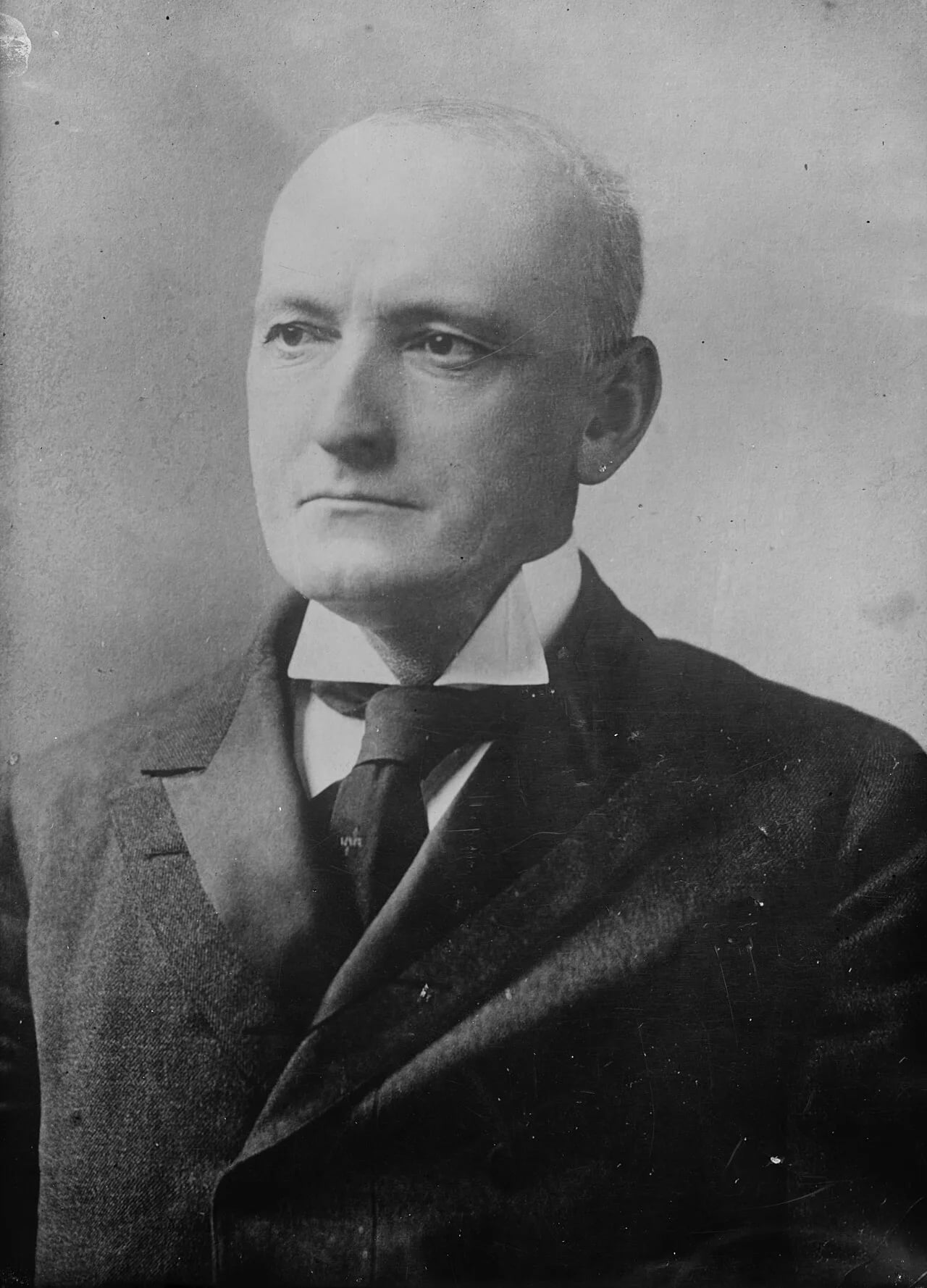 Porträt von Samuel W. McCall (1851–1923) – Gedenkseite