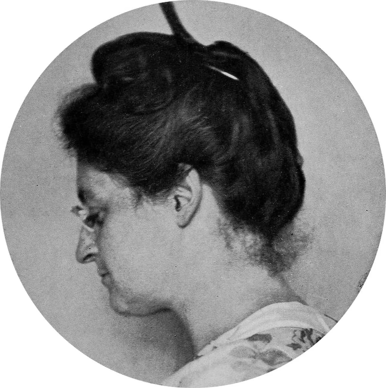 Portrait of Alice Boughton (1866–1943) – memorial page