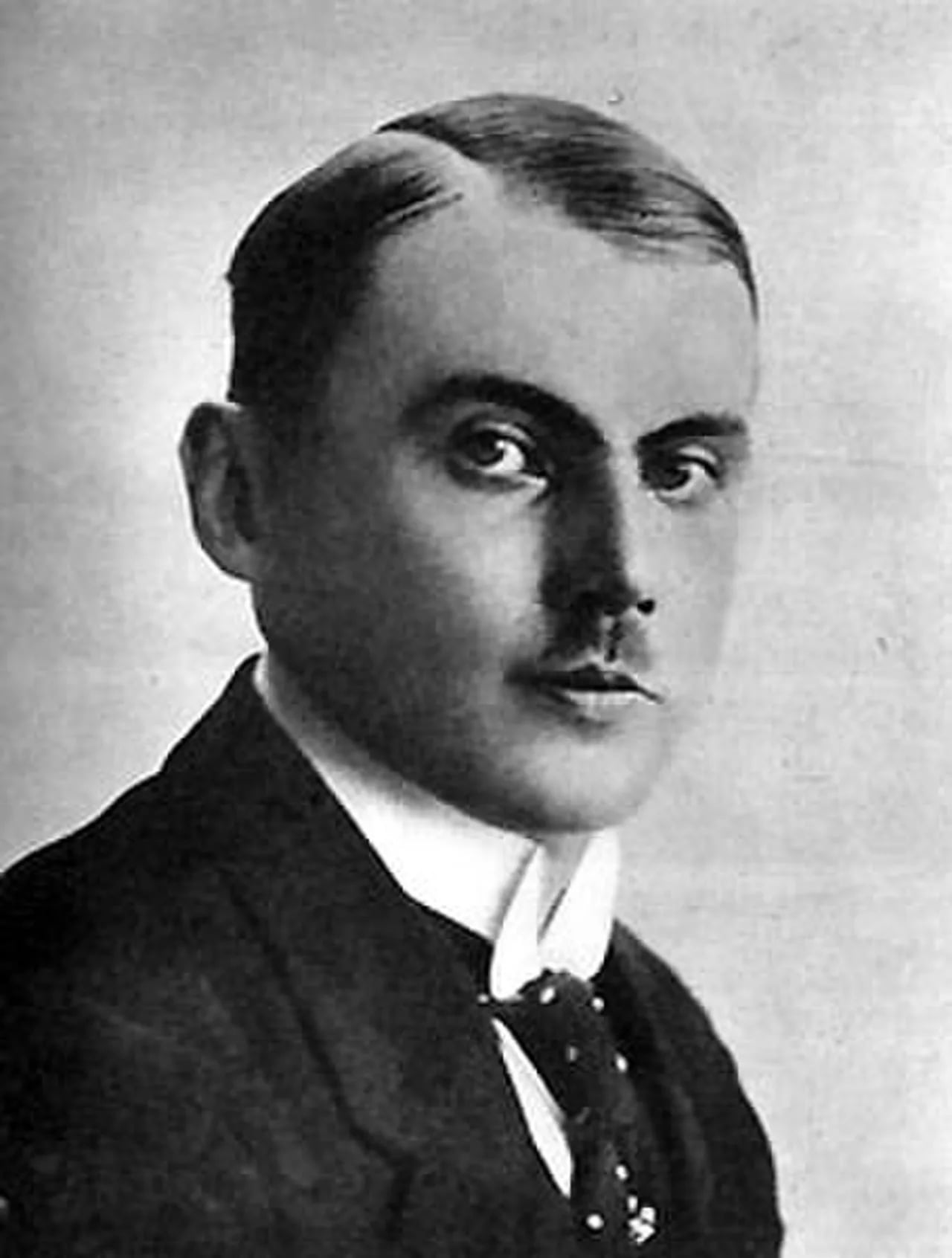 Portrait of Runar Schildt (1888–1925) – memorial page