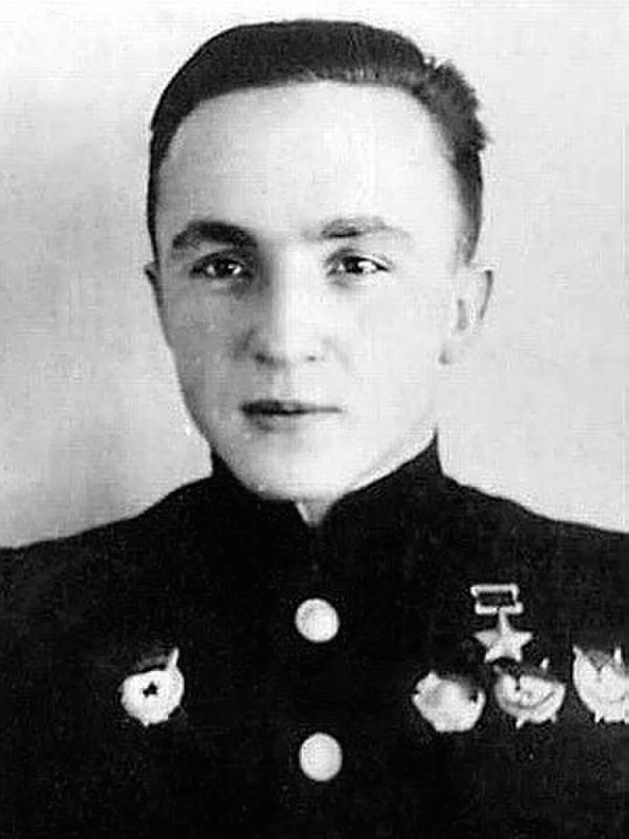 Portrait of Pyotr Sgibnev (1920–1943) – memorial page