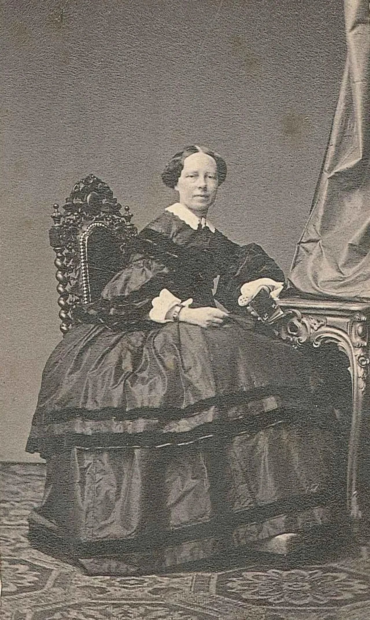 Porträt von Prinzessin Marie Friederike Charlotte von Württemberg (1816–1887) – Gedenkseite