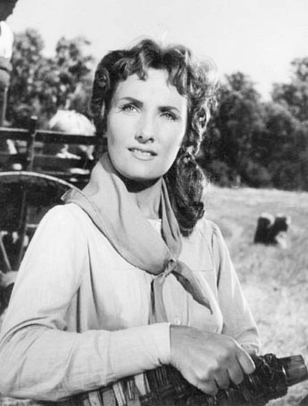 Portrait of Silvia Legrand (1927–2020) – memorial page